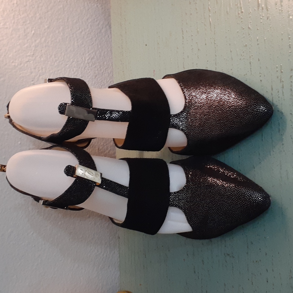 CAROLINNA ESPINOSA HEELS SZ 8.5 M
